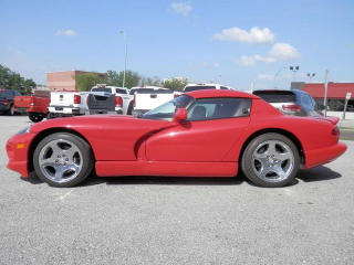 2002 Dodge Viper