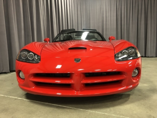 2004 Dodge Viper