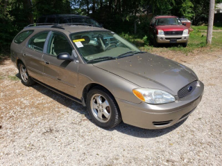 2005 Ford Taurus