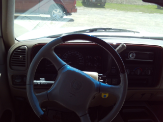 2000 Cadillac Escalade