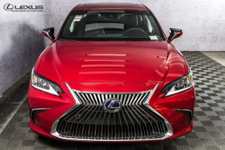 2019 Lexus ES 300h