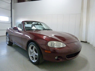 2003 Mazda MX-5 Miata