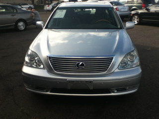 2005 Lexus LS