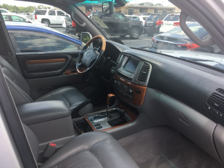 2006 Lexus LX