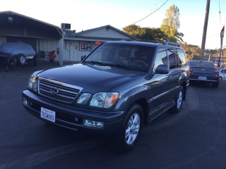 2003 Lexus LX