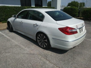 2013 Hyundai Genesis