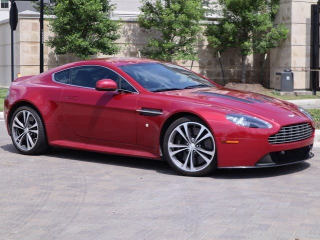 2011 Aston Martin V12 Vantage