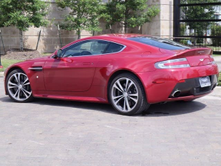 2011 Aston Martin V12 Vantage