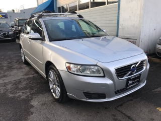 2010 Volvo V50
